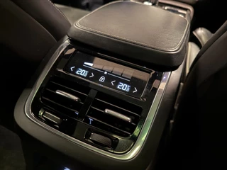 Volvo XC90 – thumbnail 31