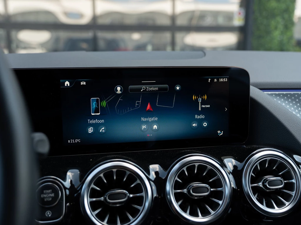 Mercedes-Benz GLA – foto 25