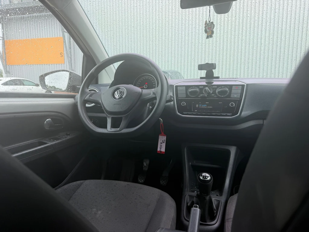 Volkswagen up! – foto 18