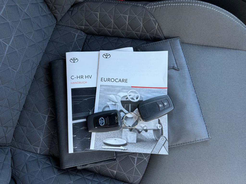 Toyota C-HR – foto 28