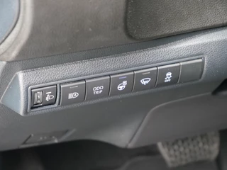 Toyota Corolla Touring Sports – thumbnail 24