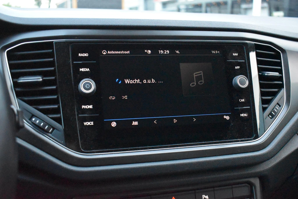 Volkswagen T-Roc – foto 25