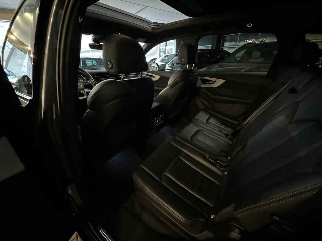 Audi Q7 – foto 26
