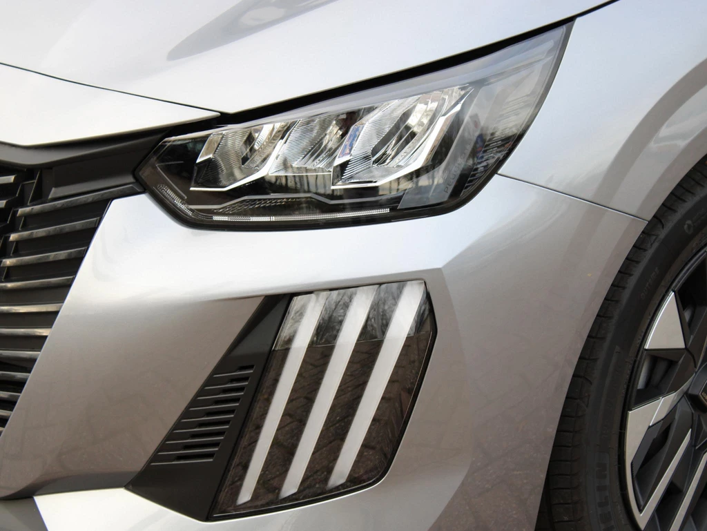 Peugeot 208 – foto 30