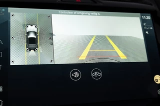 Jaguar E-PACE – thumbnail 32