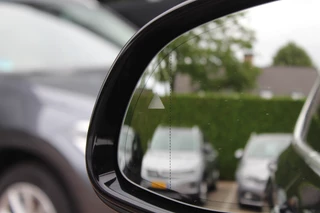 BMW iX3 – thumbnail 30