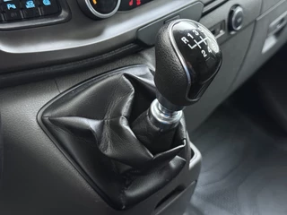 Ford Transit Custom – thumbnail 35