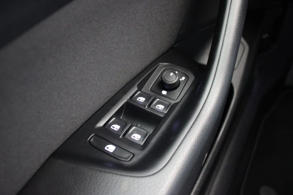 Volkswagen Passat – foto 29