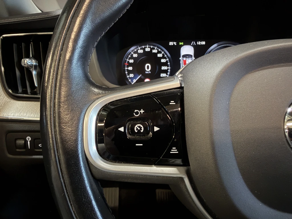 Volvo XC60 – foto 13