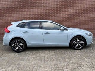 Volvo V40 – thumbnail 8