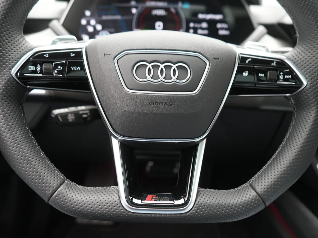 Audi e-tron GT – foto 18