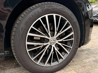 Volkswagen Touran – thumbnail 24