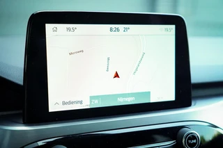 Ford Kuga – thumbnail 23