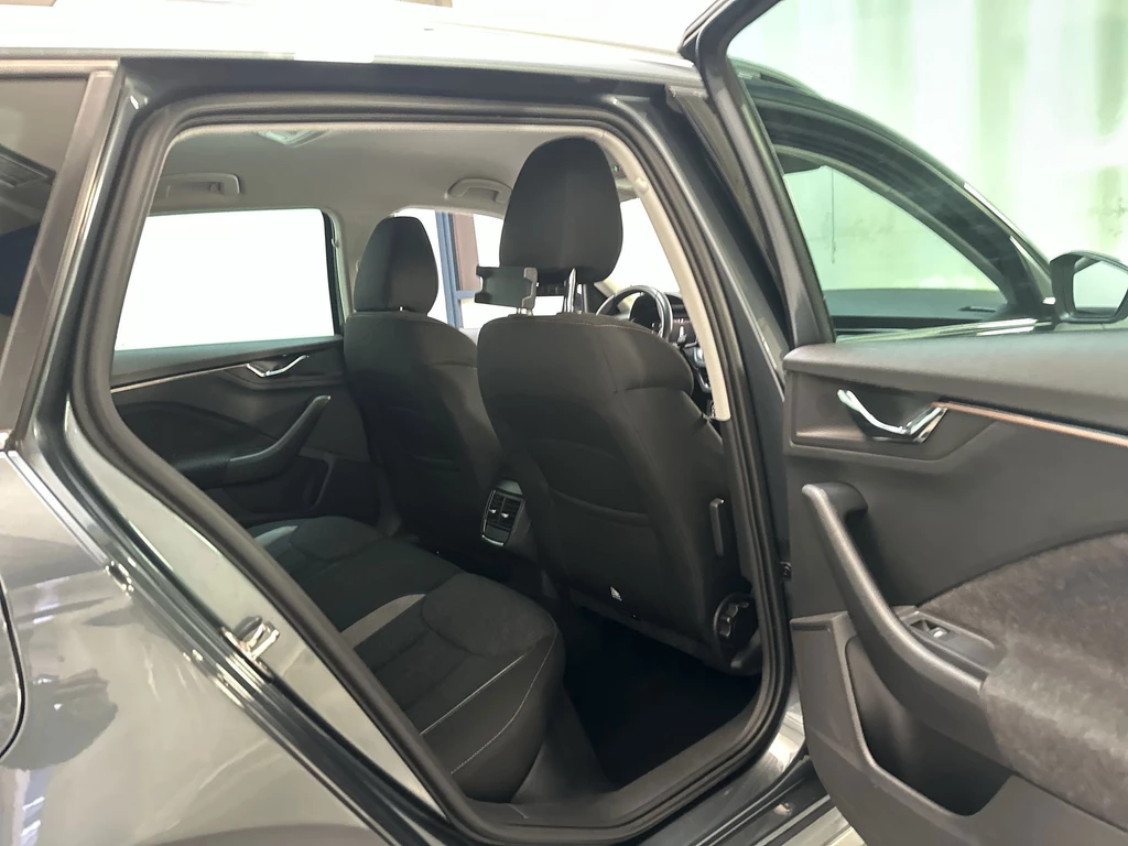 Škoda Kamiq – foto 18