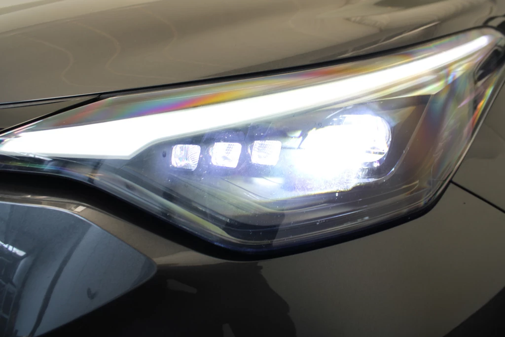 Toyota C-HR – foto 19
