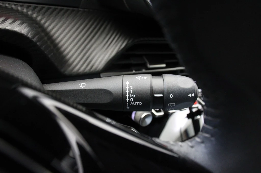 Peugeot 208 – foto 22
