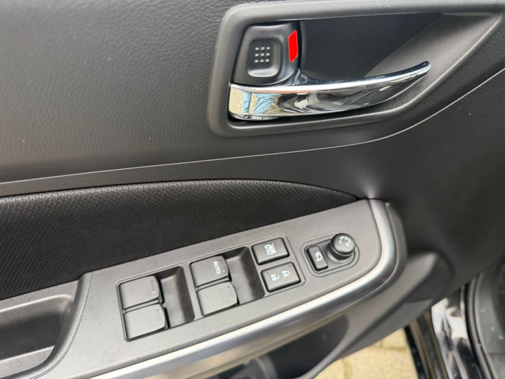 Suzuki Swift – foto 35