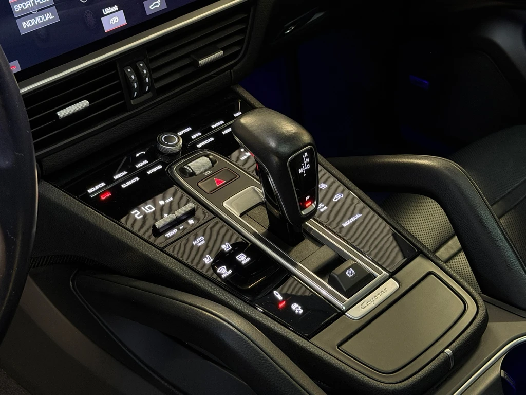 Porsche Cayenne – foto 23