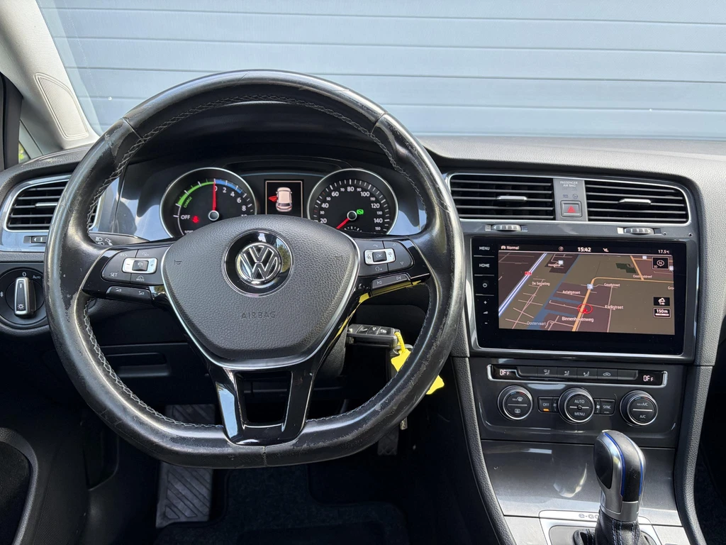 Volkswagen e-Golf – foto 6