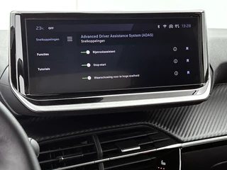 Peugeot 208 – thumbnail 13