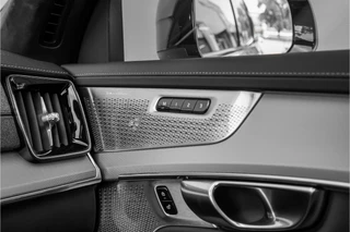 Volvo XC90 – thumbnail 38