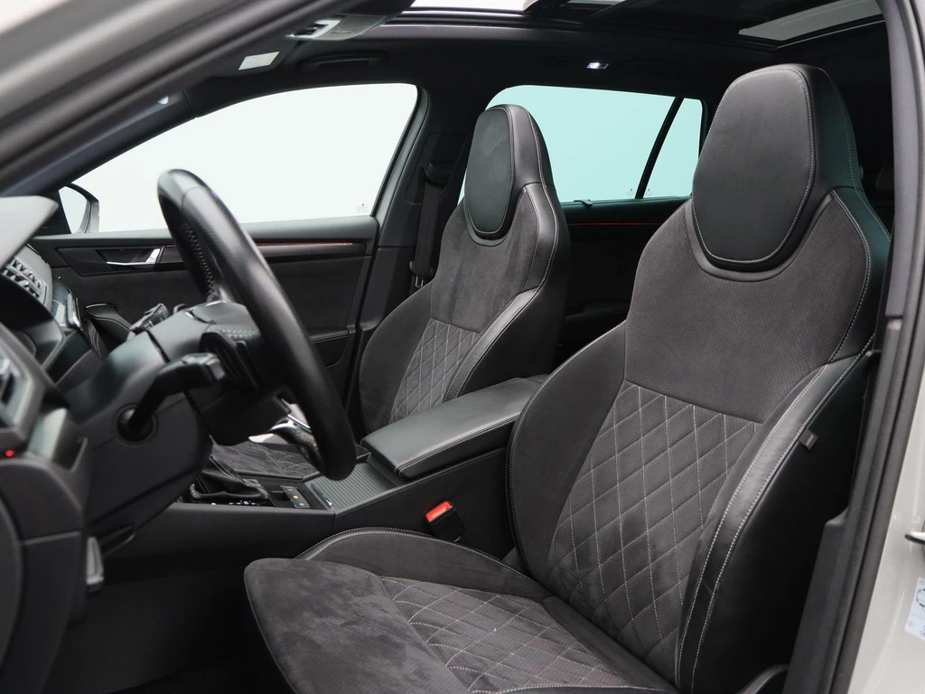 Škoda Superb – foto 11