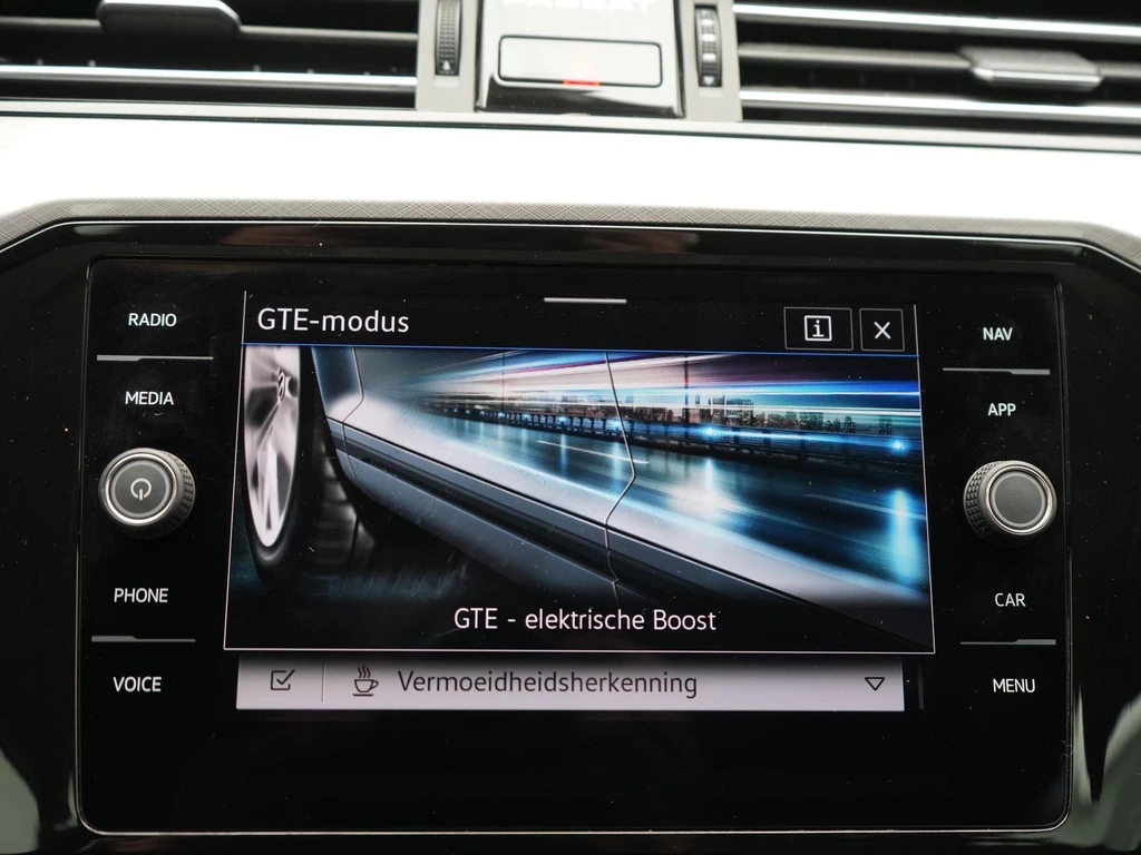 Volkswagen Passat – foto 27
