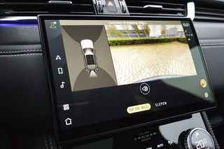 Jaguar F-PACE – thumbnail 23