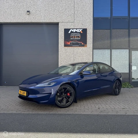 Tesla Model 3 HIGHLAND Performance + IAP