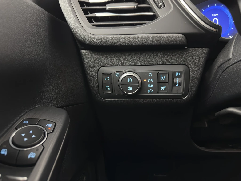 Ford Kuga – foto 24