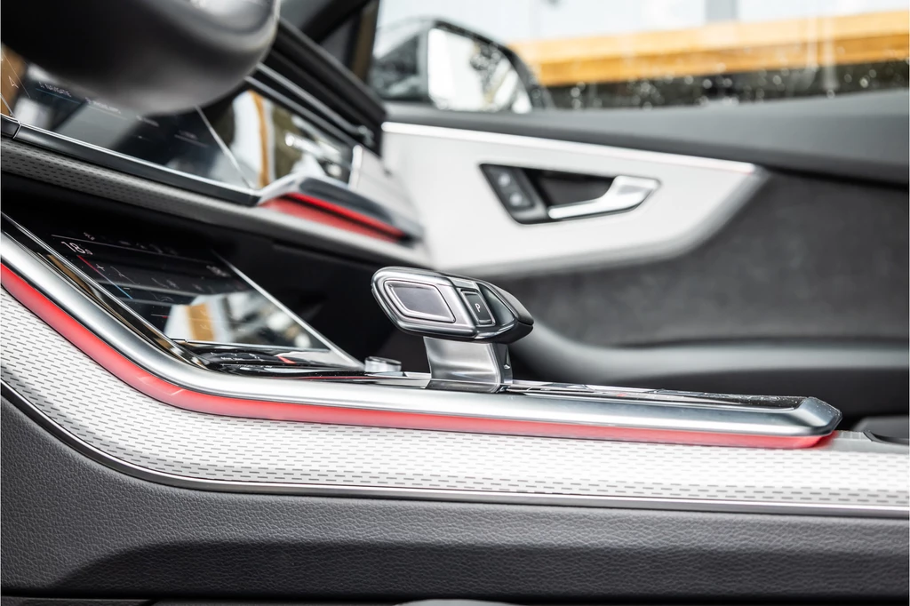 Audi Q8 – foto 26