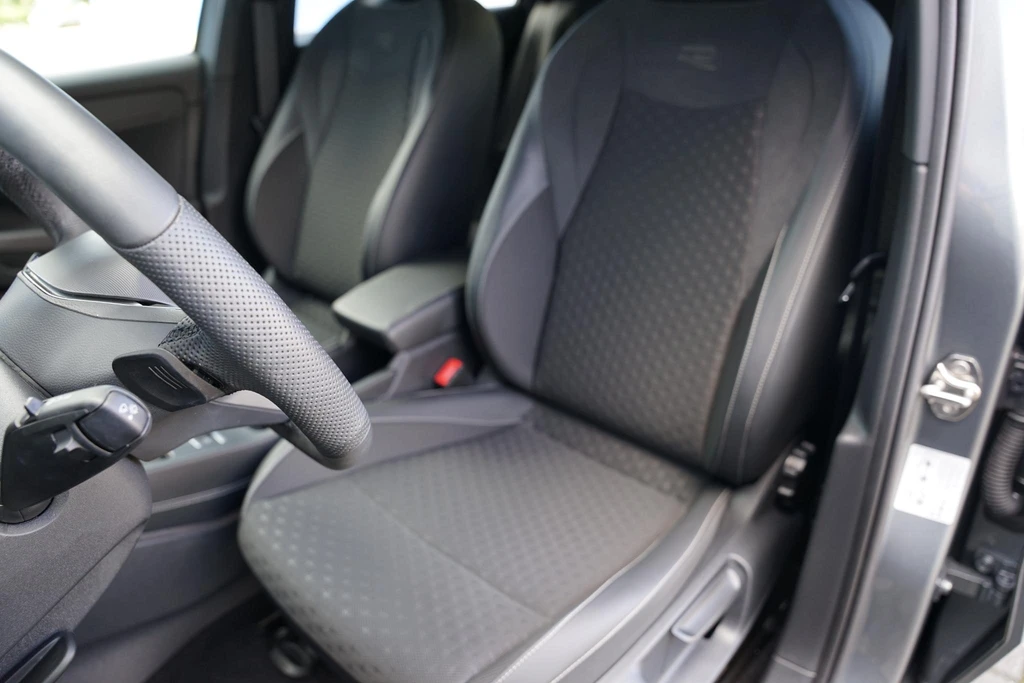 Volkswagen T-Roc – foto 9