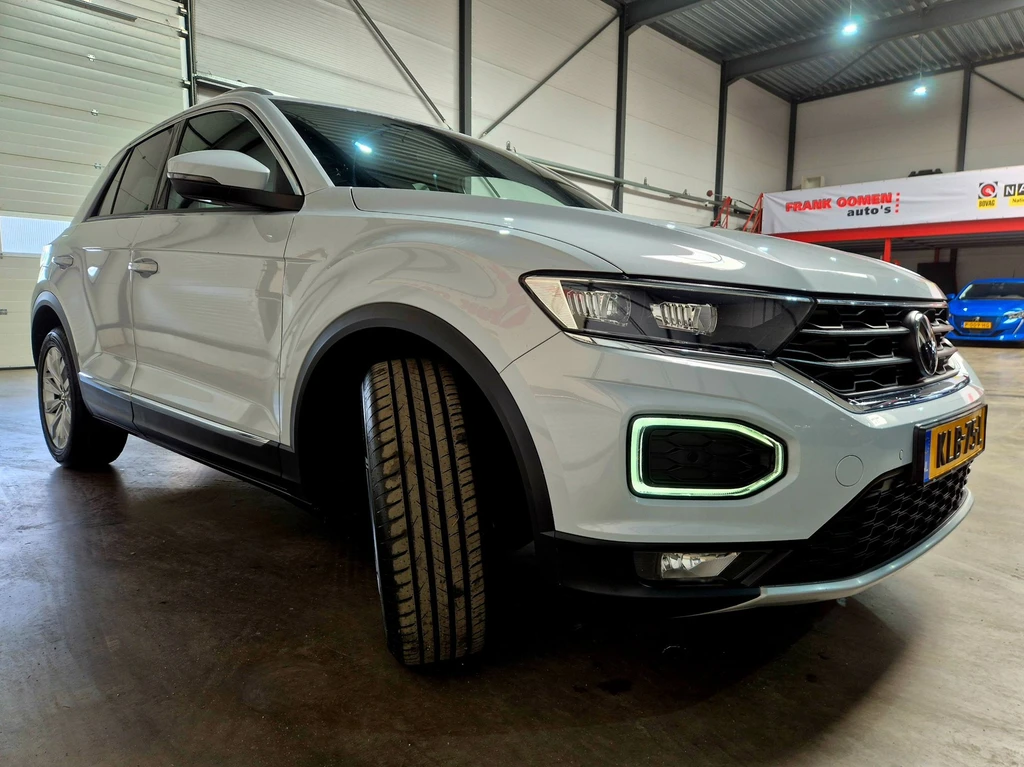 Volkswagen T-Roc – foto 10