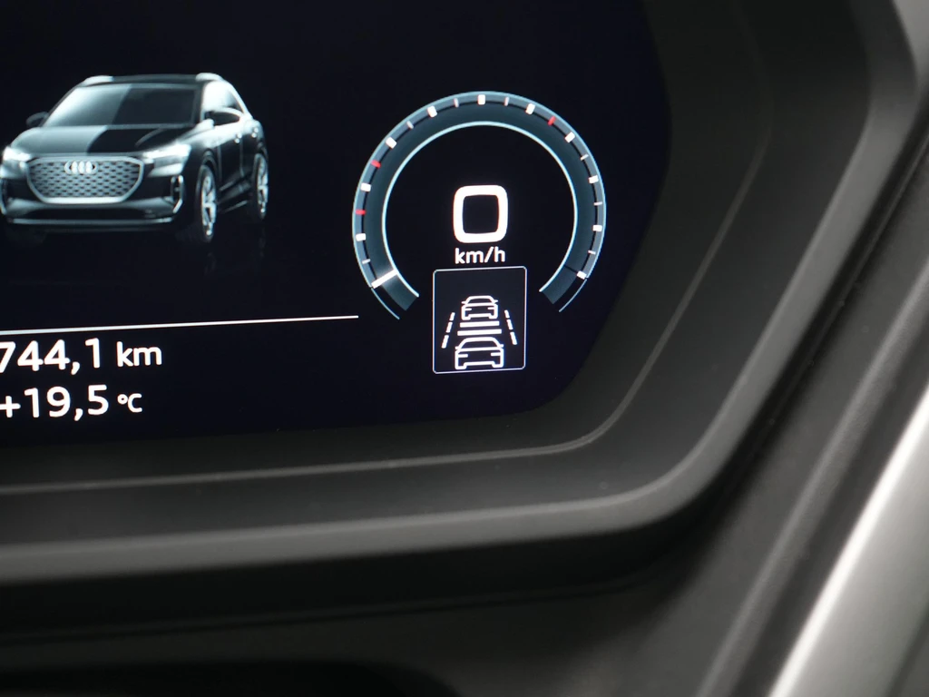 Audi Q4 e-tron – foto 21