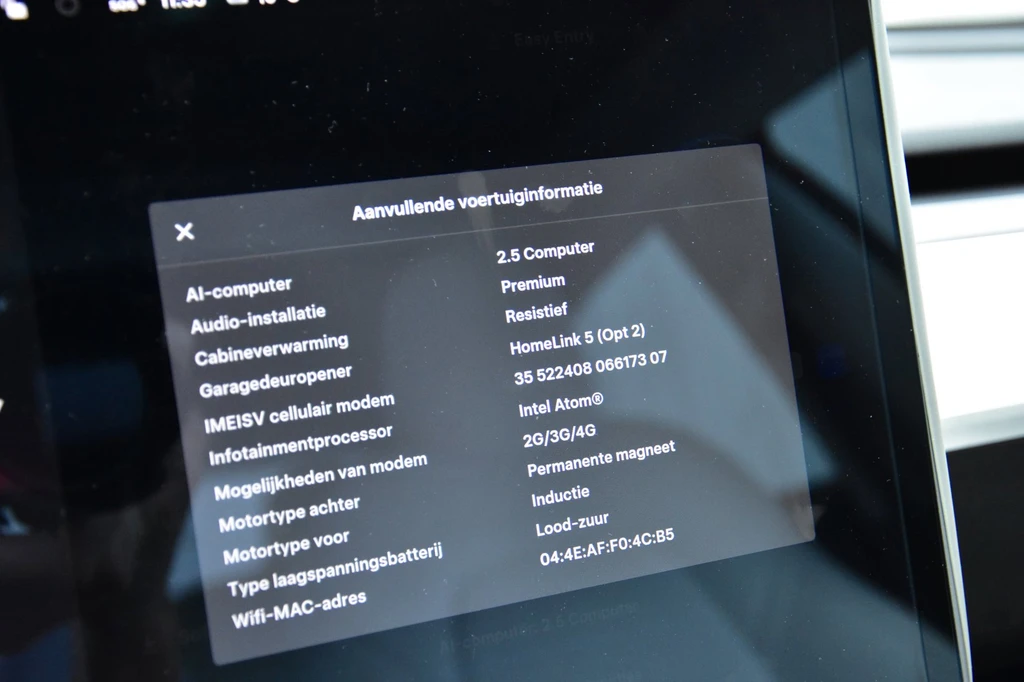 Tesla Model 3 – foto 16