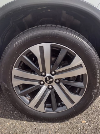 Mitsubishi ASX – thumbnail 18
