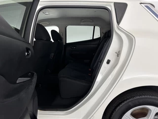 Nissan Leaf – thumbnail 9