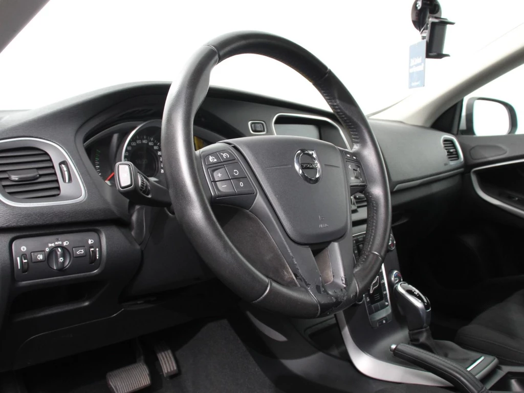 Volvo V40 – foto 10