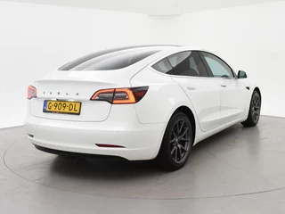 Tesla Model 3 – thumbnail 4