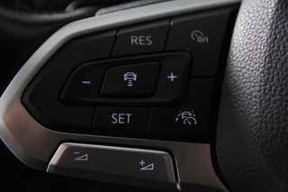 Volkswagen Passat – thumbnail 22