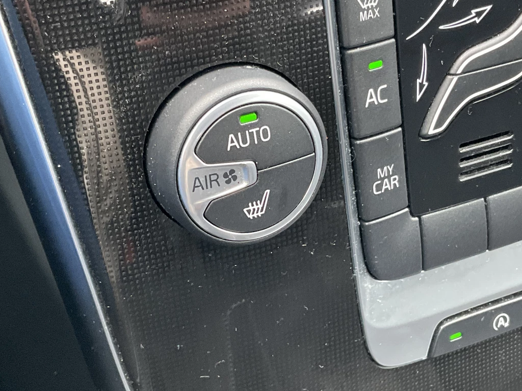 Volvo V40 – foto 13