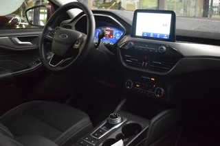 Ford Kuga – thumbnail 19