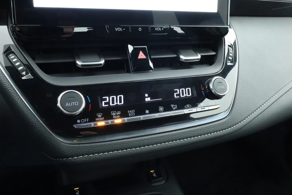 Toyota Corolla Touring Sports – foto 30