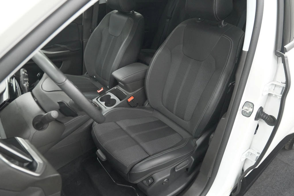 Opel Grandland – foto 25