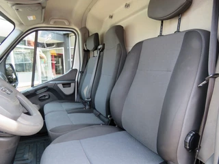 Nissan NV400 – thumbnail 10
