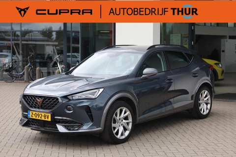 CUPRA Formentor 1.4 TSI e-Hybrid Essential 204PK / 150kW, Achteruitrijcamera, adaptieve cruise control (acc), multifunctioneel verwarmbaar stuurwiel, winterpakket, 18'' LMV, getinte ruiten achter, parkeersensoren voor + achter, full LED koplampen