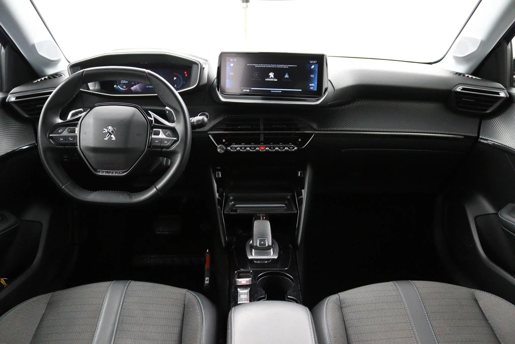 Peugeot 208 – foto 11