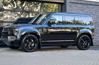 Land Rover Defender – thumbnail 3