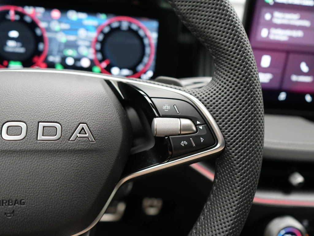 Škoda Superb – foto 18