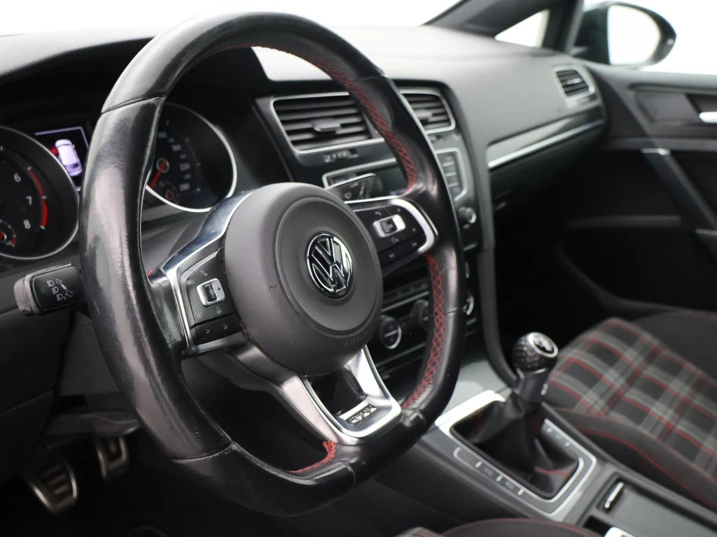 Volkswagen Golf – foto 39